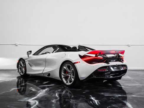 Used 2020 McLaren 720S Performance image 9
