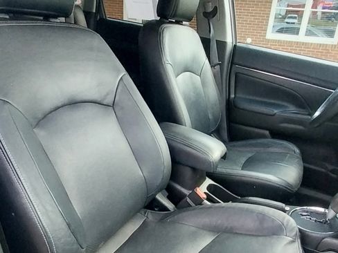 Used 2015 Mitsubishi Outlander Sport SE image 20
