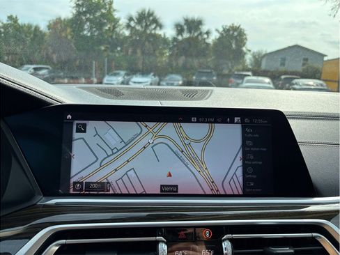 Used 2019 BMW X7 xDrive40i image 32