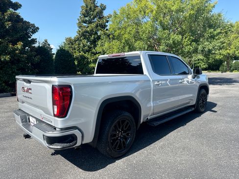Used 2021 GMC Sierra 1500 2WD Crew Cab Elevation image 4