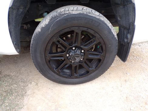 Used 2011 Toyota Tundra SR5 image 9