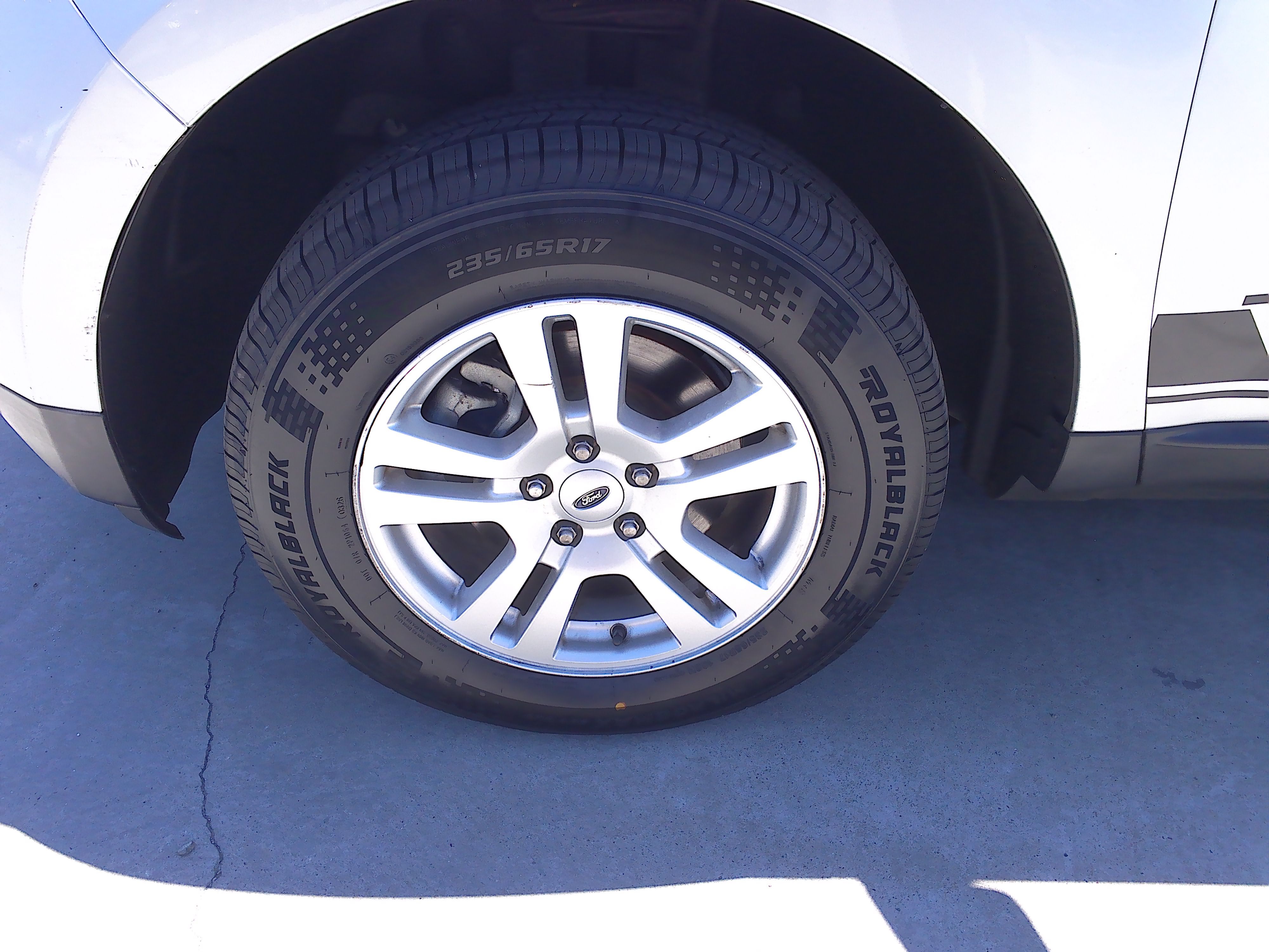 Used 2012 Ford Edge SE FWD image 30