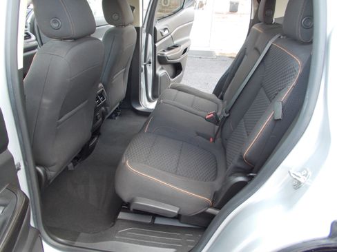 Used 2017 GMC Acadia All Terrain image 19