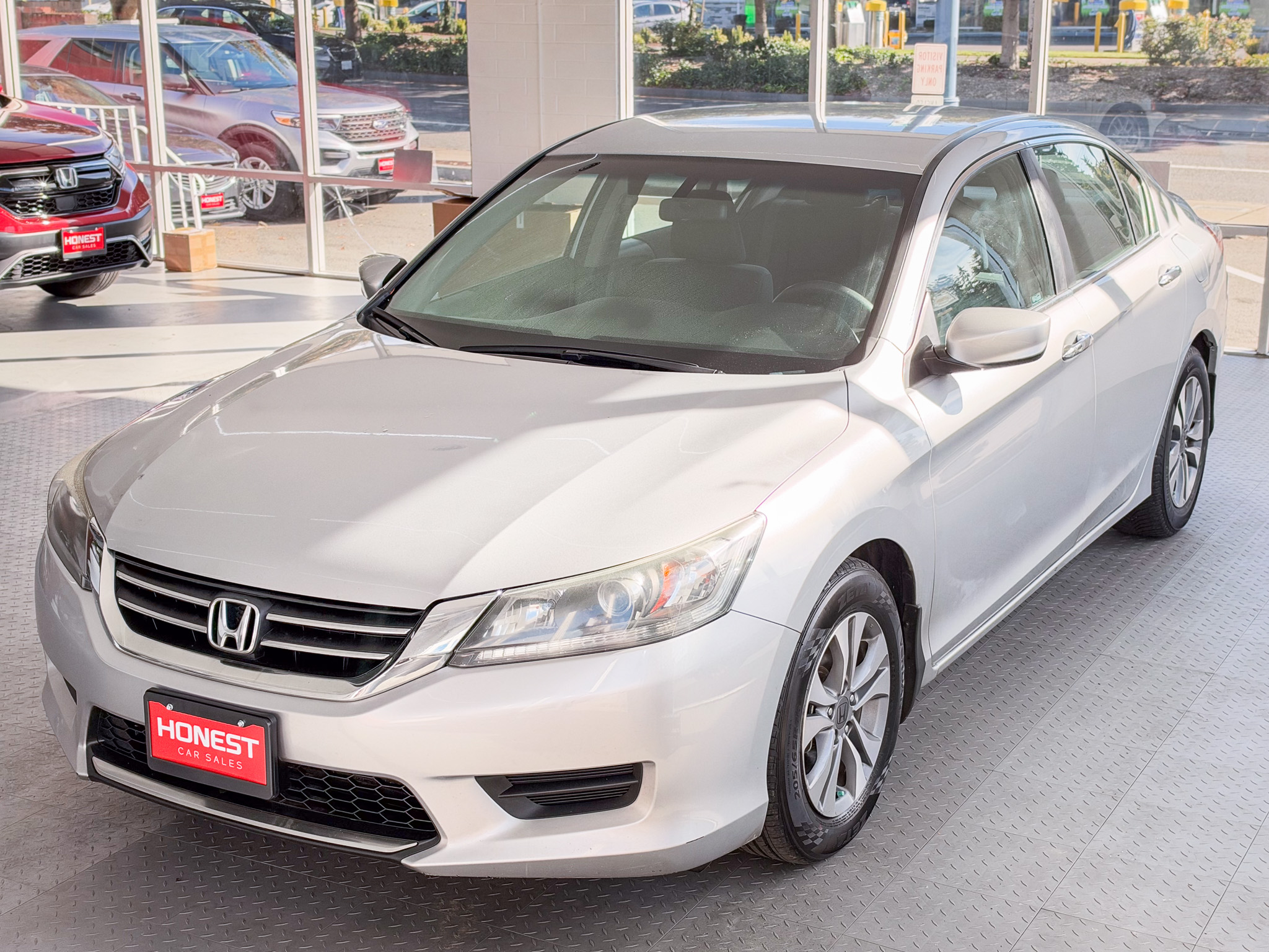 Used 2015 Honda Accord LX Sedan image 3
