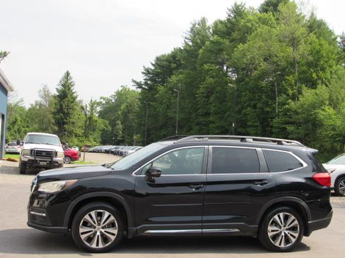 Used 2019 Subaru Ascent Limited 7-Passenger AWD/4WD image 3
