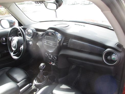 Used 2015 MINI Cooper S image 8