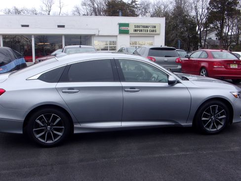 Used 2022 Honda Accord EX-L image 5