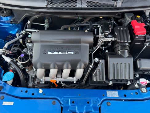 Used 2007 Honda Fit Sport image 17