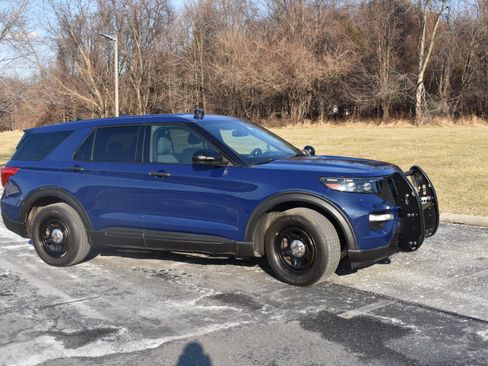 Used 2020 Ford Explorer 4WD Police Interceptor image 3