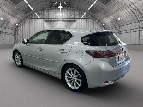 Used 2012 Lexus CT 200h image 8