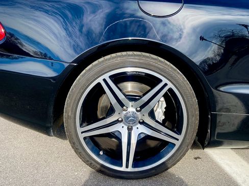 Used 2007 Mercedes-Benz SL 600 image 21