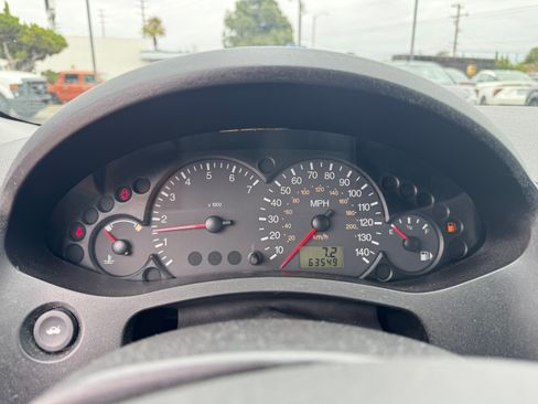 Used 2006 Ford Focus ZX3 Hatchback FWD image 26