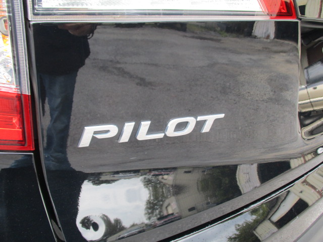 Used 2021 Honda Pilot FWD Special Edition image 13