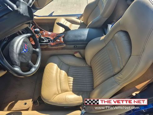 Used 2002 Chevrolet Corvette image 17