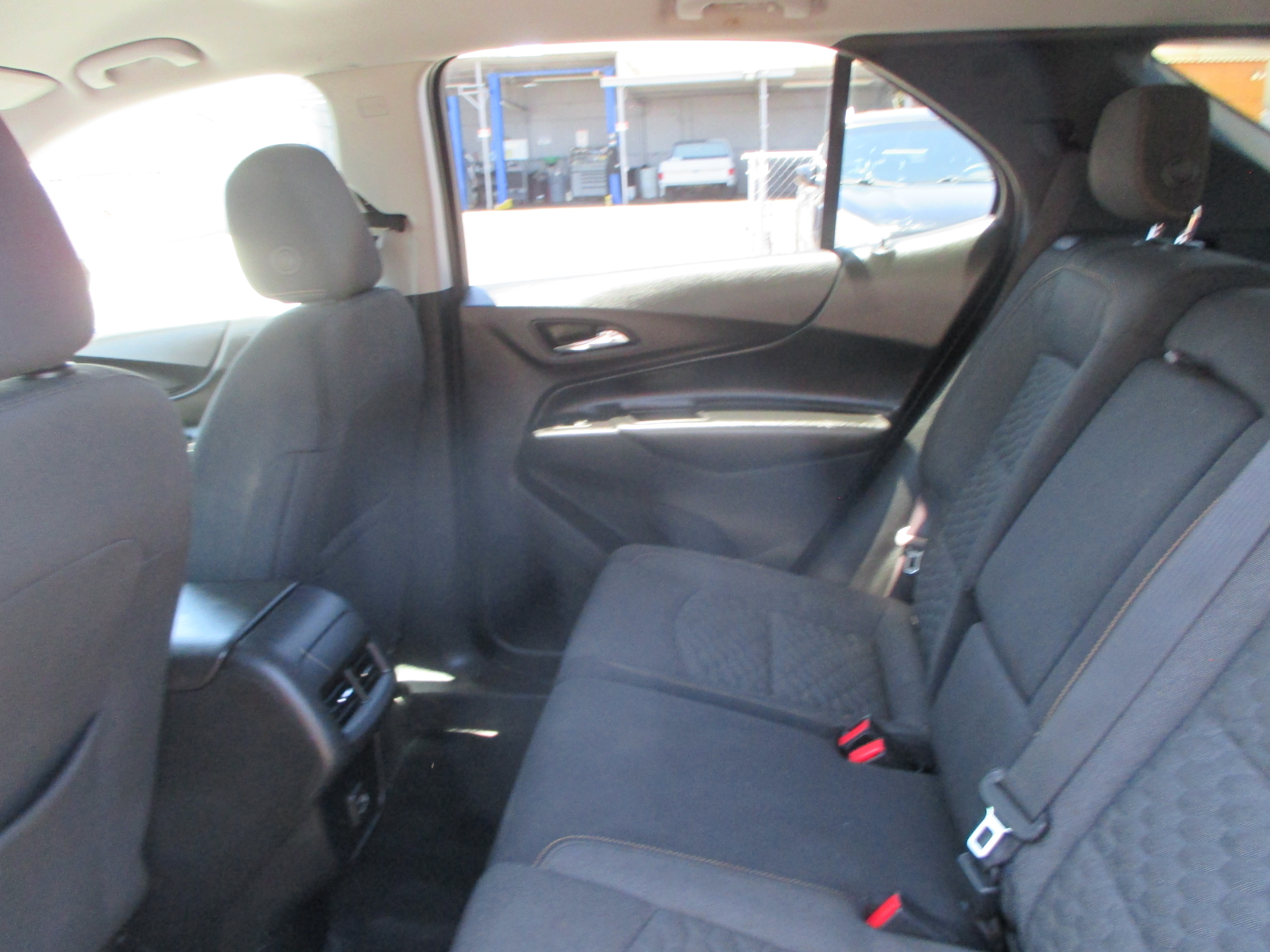 Used 2019 Chevrolet Equinox FWD LT w/ 1LT image 9