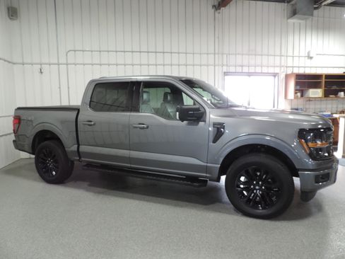 Used 2024 Ford F150 Sport image 12