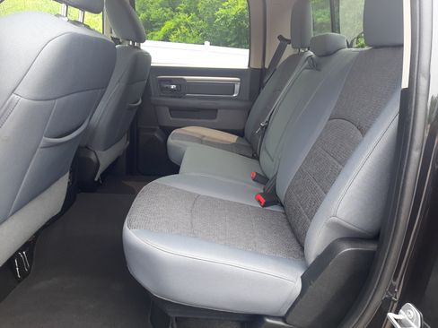 Used 2017 RAM 1500 Big Horn image 9