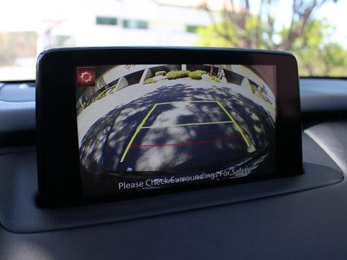 Used 2018 MAZDA CX-9 FWD Touring image 22
