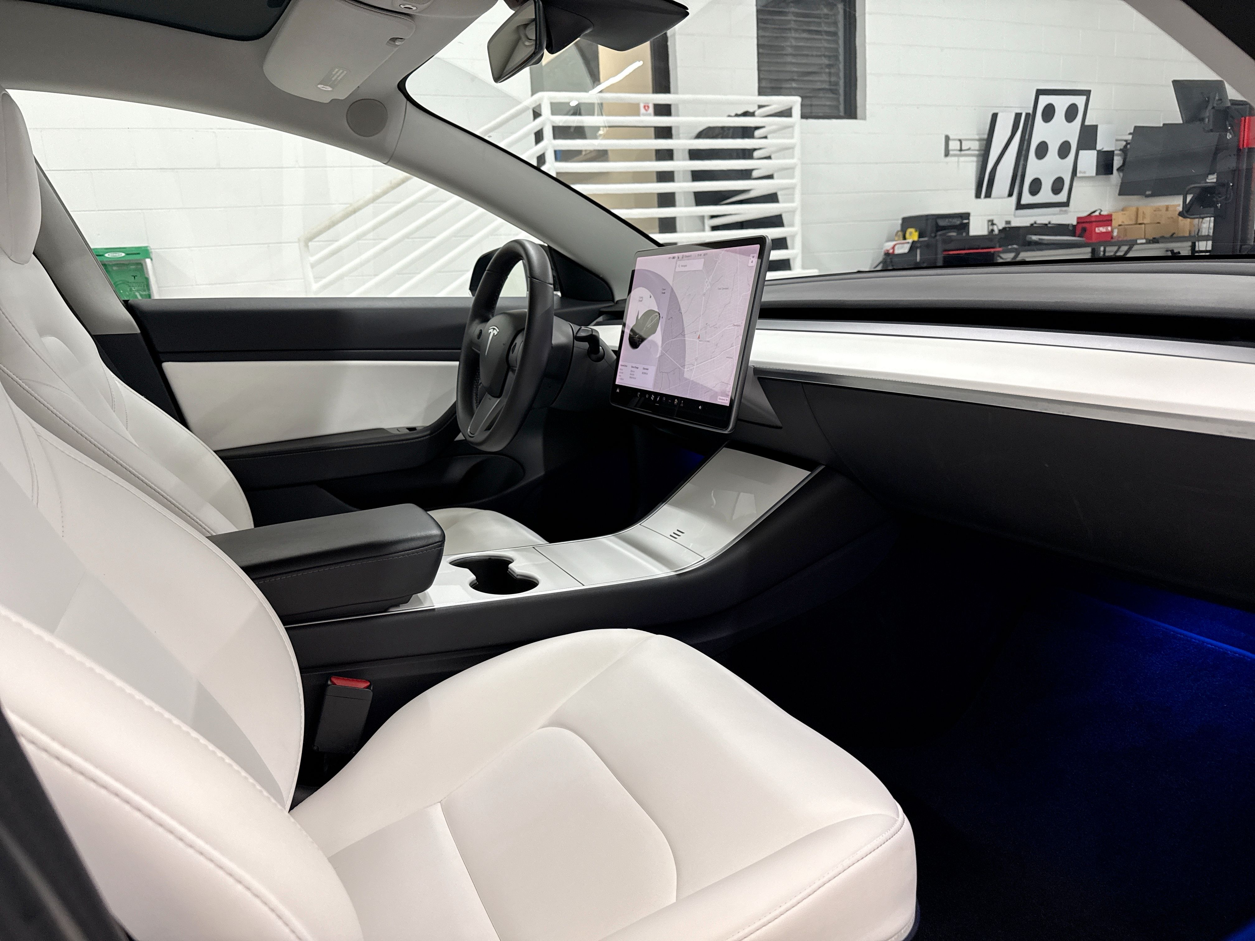 Used 2020 Tesla Model 3 Performance AWD/4WD image 10