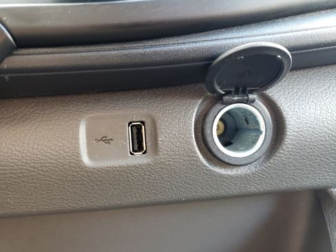 Used 2023 Ford Transit 250 image 14