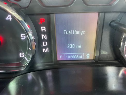 Used 2014 Chevrolet Silverado 1500 image 10