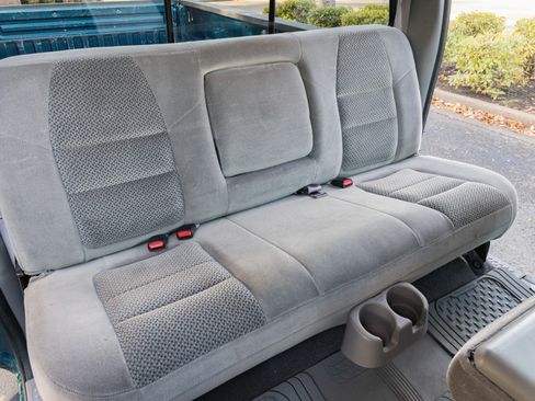 Used 2001 Ford F350 XLT image 64