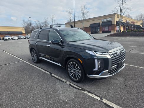 Used 2025 Hyundai Palisade Calligraphy image 7