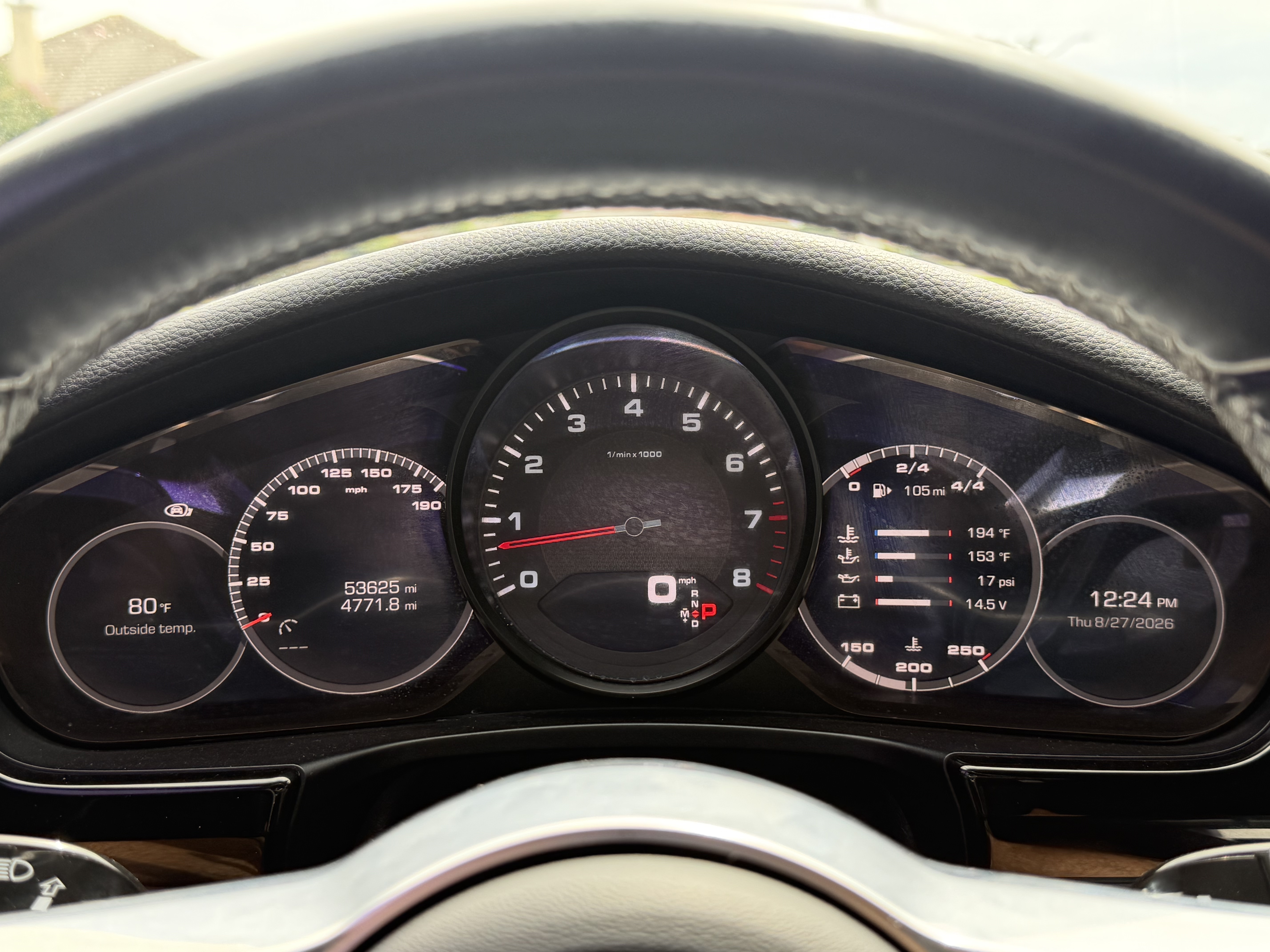 Used 2018 Porsche Panamera 4 image 11