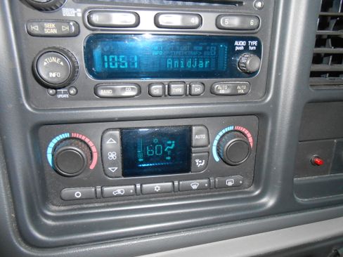 Used 2005 GMC Yukon SLT image 15