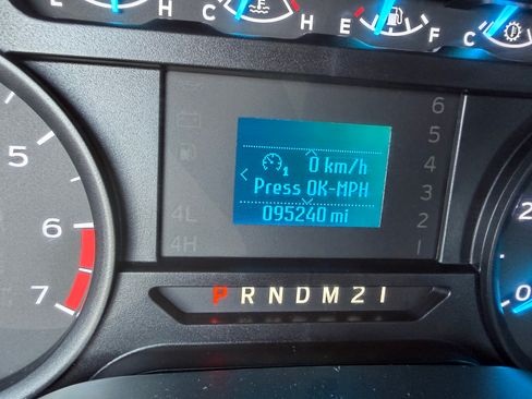 Used 2017 Ford F250 2WD Regular Cab Super Duty image 10