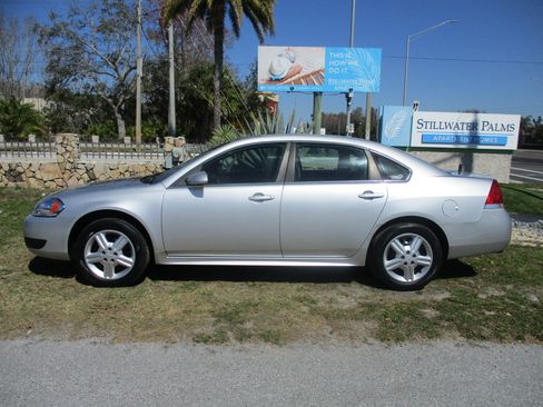 Used 2012 Chevrolet Impala image 2