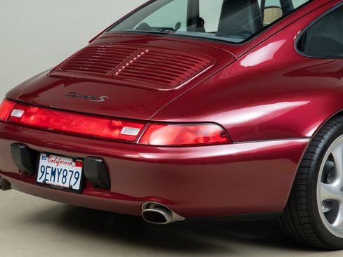 Used 1997 Porsche 911 Carrera S image 89