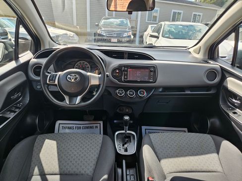 Used 2015 Toyota Yaris LE image 35
