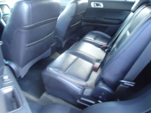 Used 2013 Ford Explorer 4WD XLT image 13