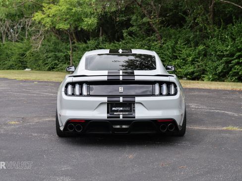 Used 2016 Ford Mustang Shelby GT350 image 6