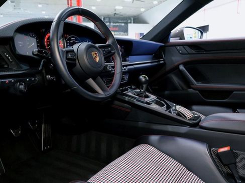 Used 2023 Porsche 911 GT3 image 29