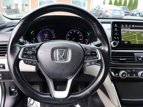 Used 2018 Honda Accord EX-L Hybrid image 20