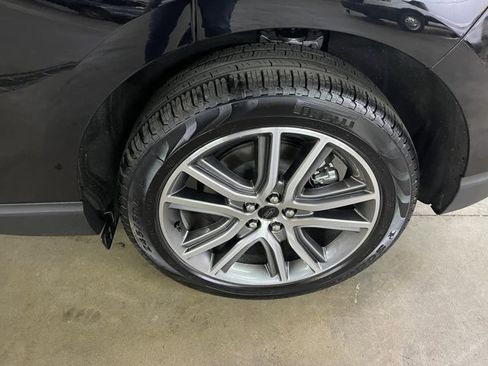 Certified 2023 Ford Edge Titanium image 11