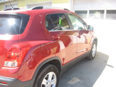 Used 2015 Chevrolet Trax LT image 4