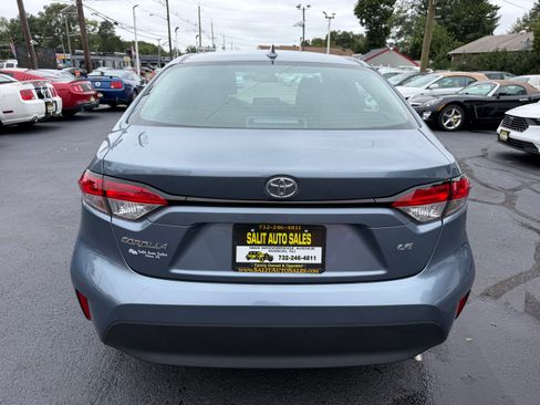 Used 2026 Toyota Corolla LE Sedan FWD image 27