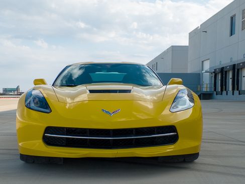 Used 2014 Chevrolet Corvette 2LT image 3