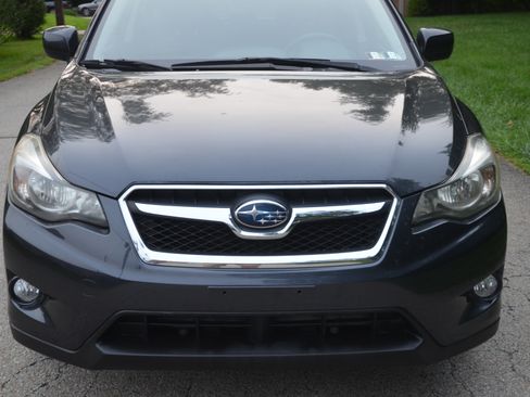 Used 2014 Subaru XV Crosstrek 2.0i Limited AWD/4WD image 7
