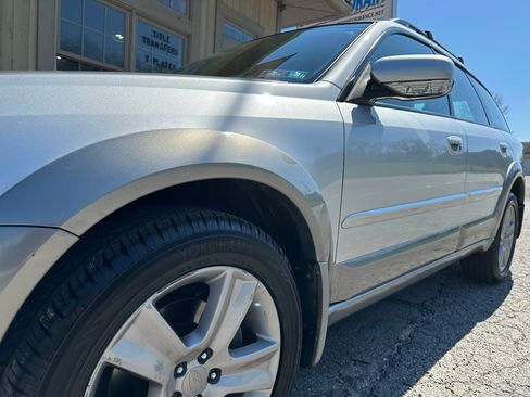 Used 2006 Subaru Outback H6 L.L. Bean Edition image 9