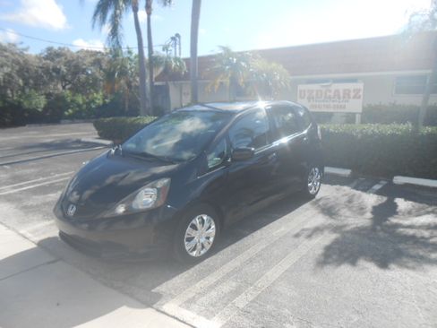 Used 2012 Honda Fit LX image 2