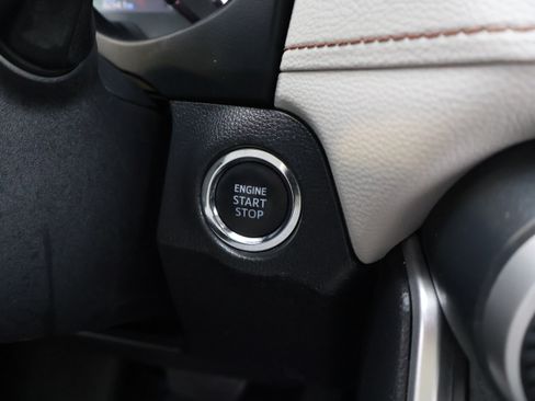 Used 2022 Toyota RAV4 Limited image 23