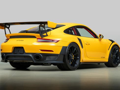 Used 2018 Porsche 911 GT2 RS image 47