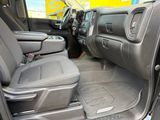 Used 2022 Chevrolet Silverado 2500 Custom image 3