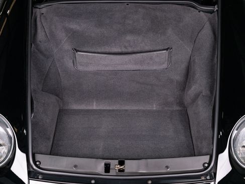 Used 1997 Porsche 911 Carrera S Coupe RWD image 52