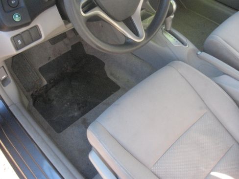 Used 2011 Honda Insight EX image 9