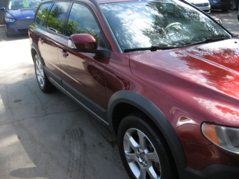 Used 2009 Volvo XC70 T6 AWD image 3
